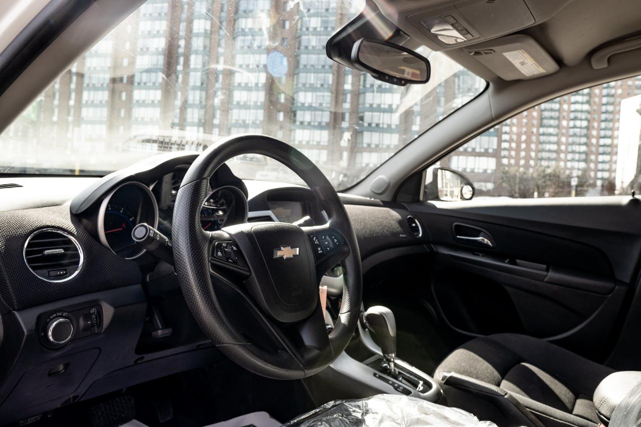 2015 Chevrolet Cruze 1LT | NO ACCIDENT | CLEAN CARFAX | - Photo #7