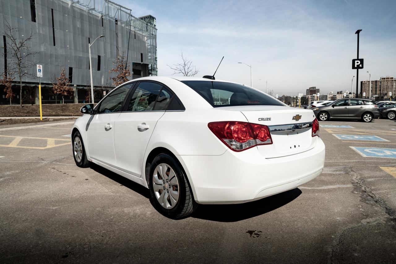 2015 Chevrolet Cruze 1LT | NO ACCIDENT | CLEAN CARFAX | - Photo #6