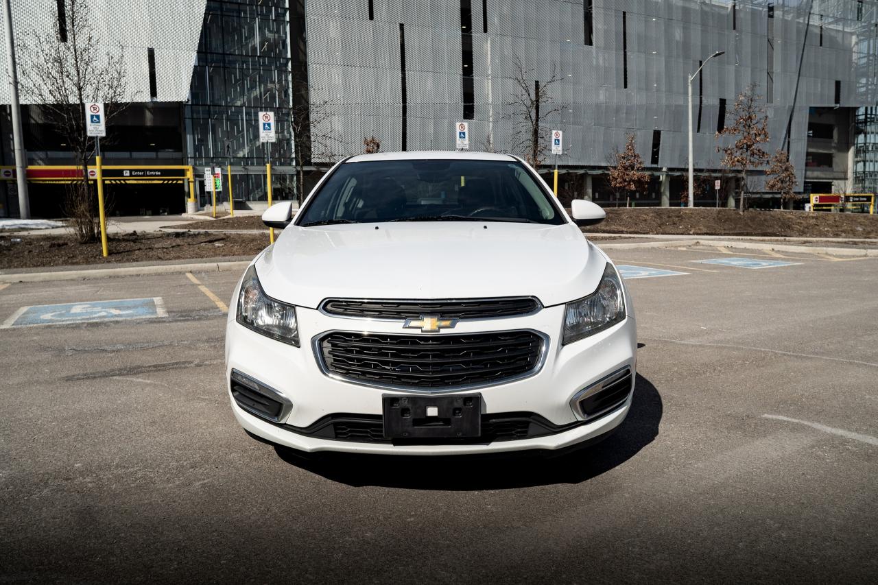 2015 Chevrolet Cruze 1LT | NO ACCIDENT | CLEAN CARFAX | - Photo #2