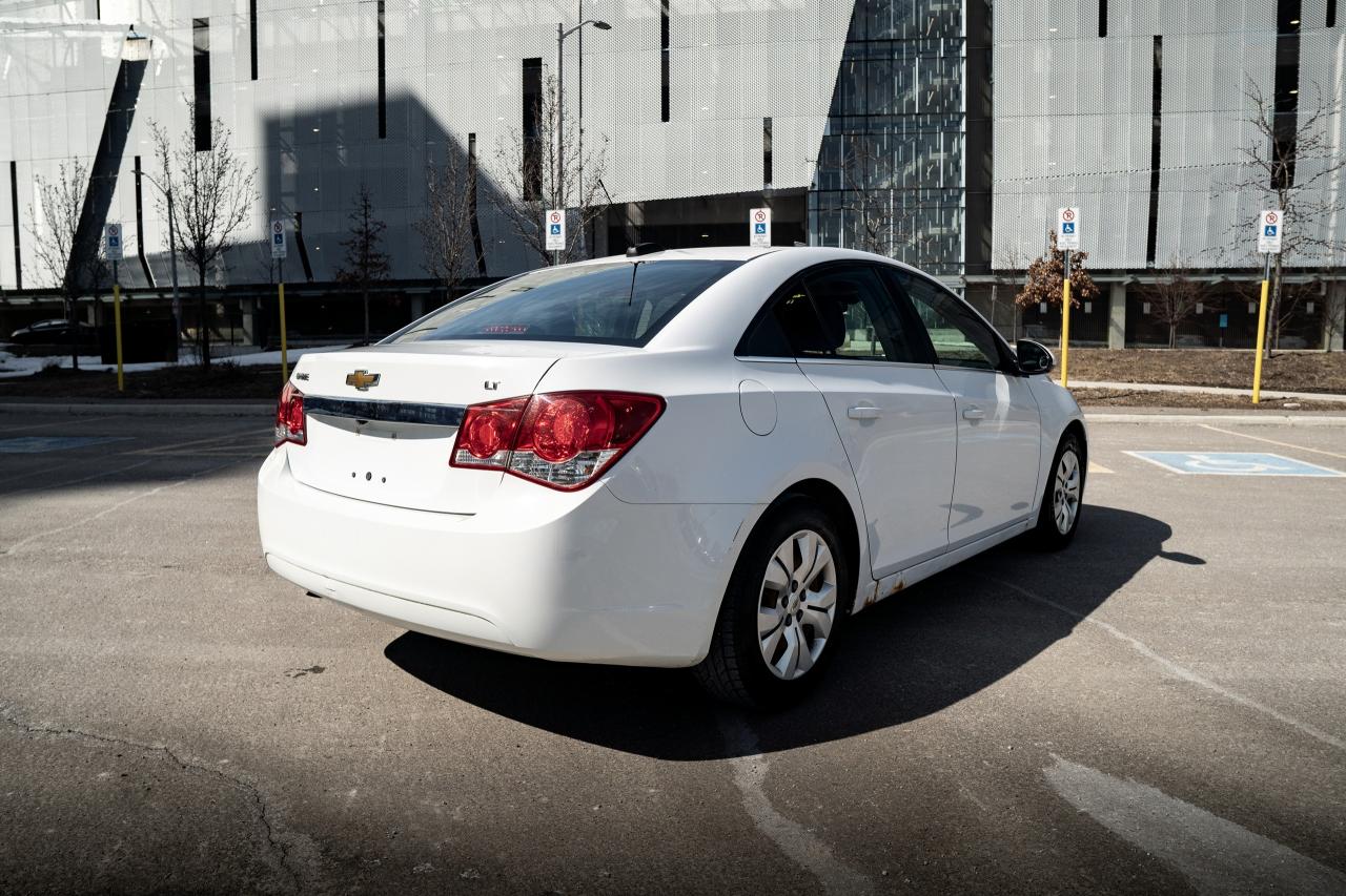 2015 Chevrolet Cruze 1LT | NO ACCIDENT | CLEAN CARFAX | - Photo #4
