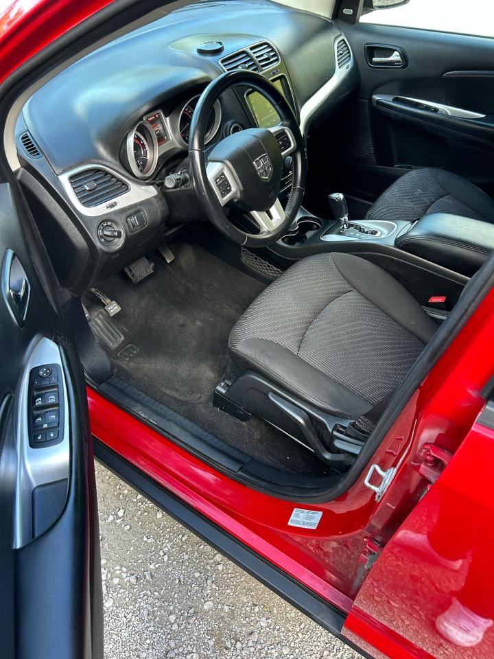 2016 Dodge Journey  - Photo #10
