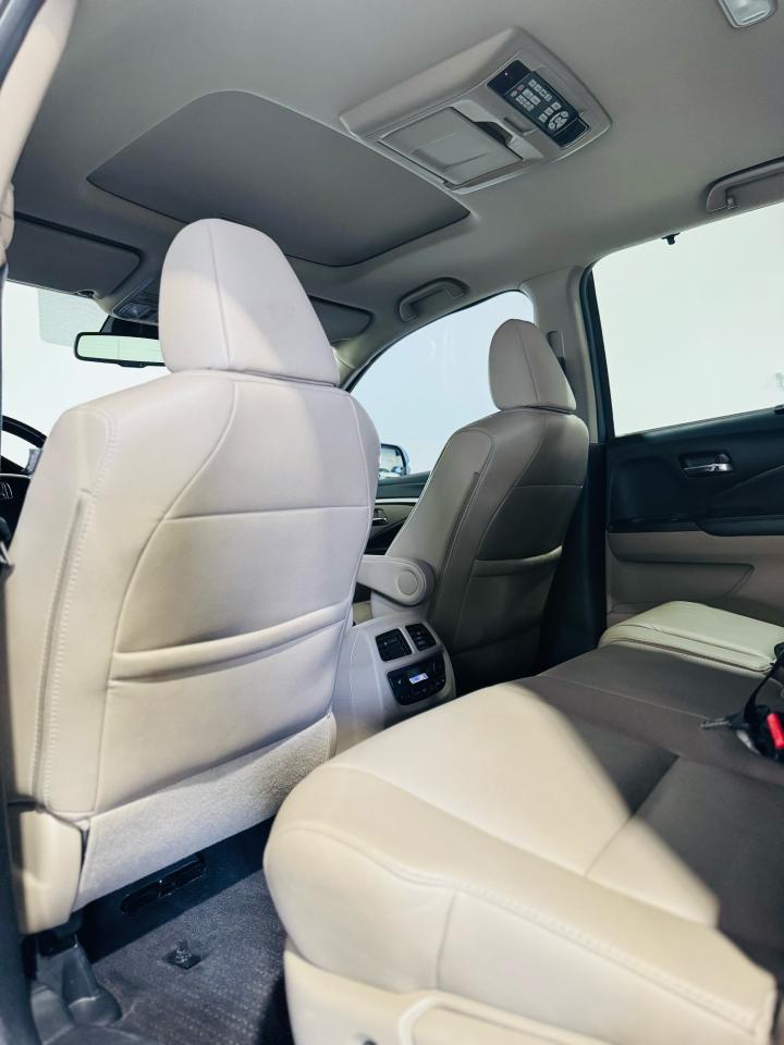 2017 Honda Pilot EX-L AWD - Photo #18
