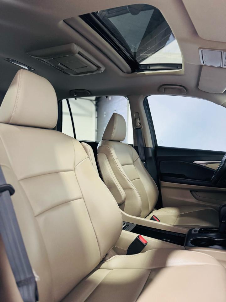 2017 Honda Pilot EX-L AWD - Photo #24