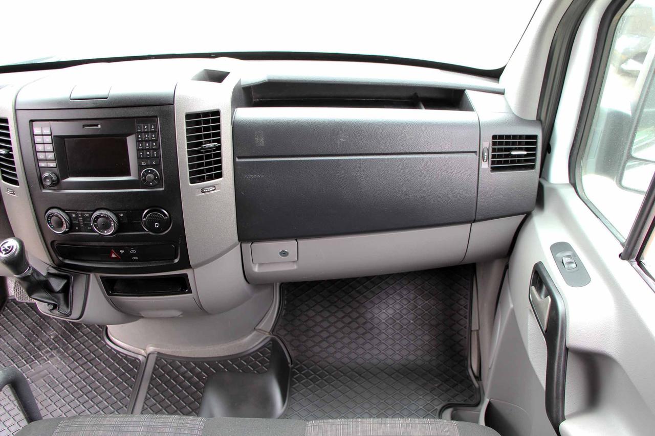 2018 Mercedes-Benz Sprinter 2500 High Roof 170" EXT Photo