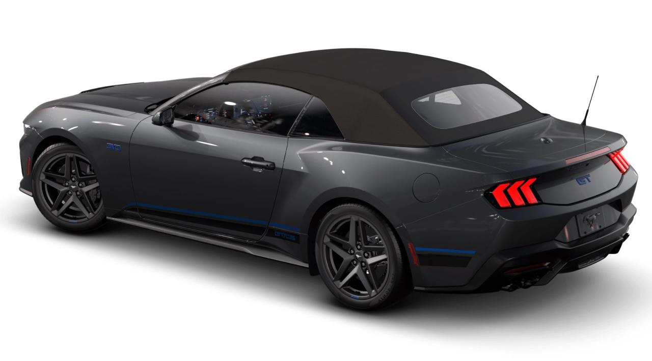 2025 Ford Mustang GT Premium Convertible Photo1