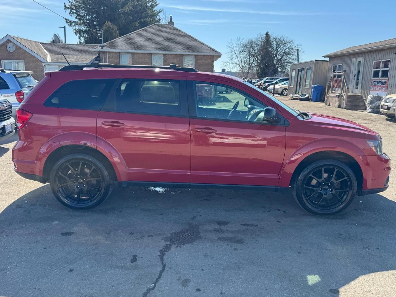 2016 Dodge Journey SXT, BLACK WHEELS, BIG SCREEN, AS IS SPECIAL - Photo #6