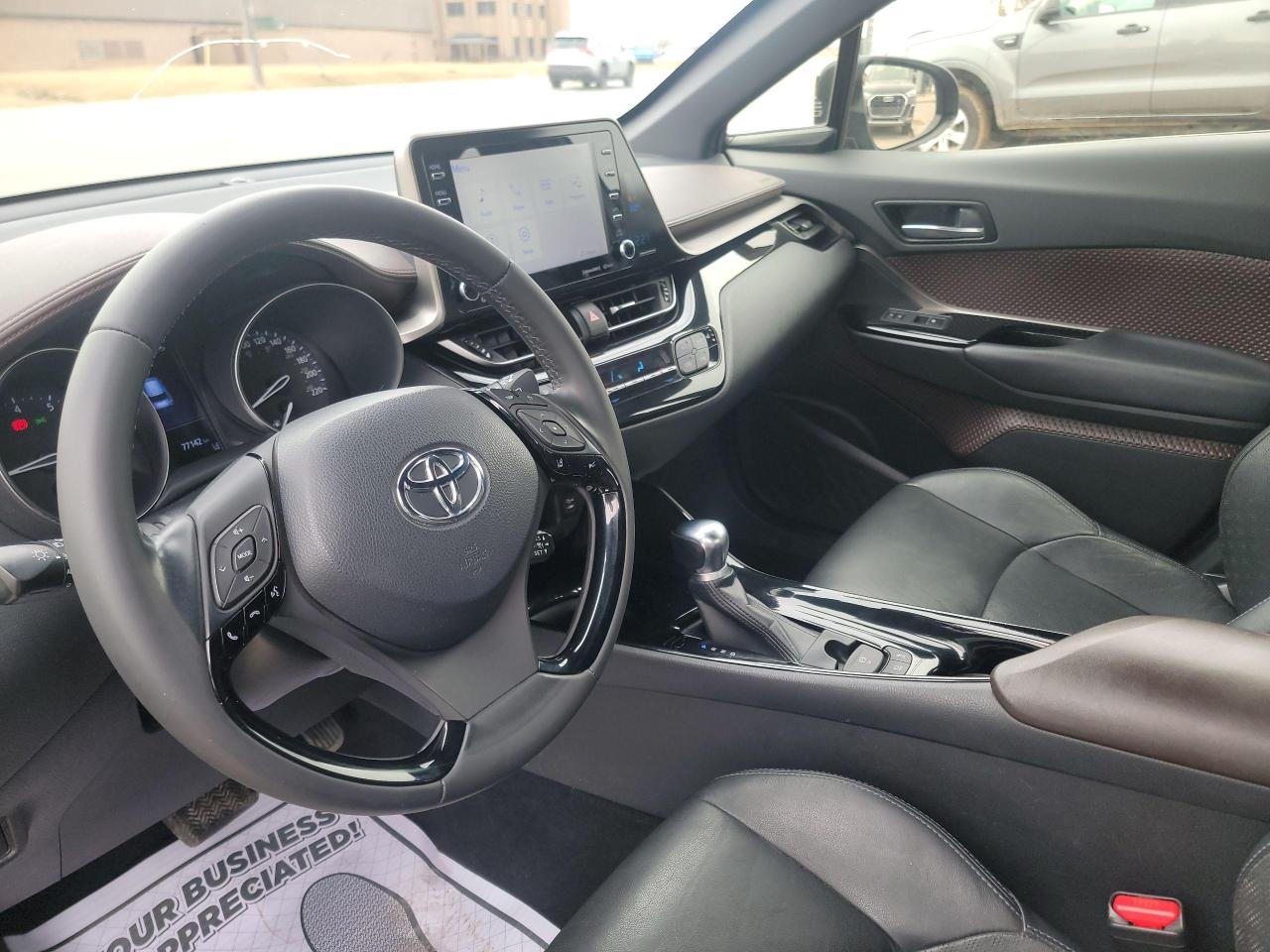 2019 Toyota C-HR Limited - Photo #10