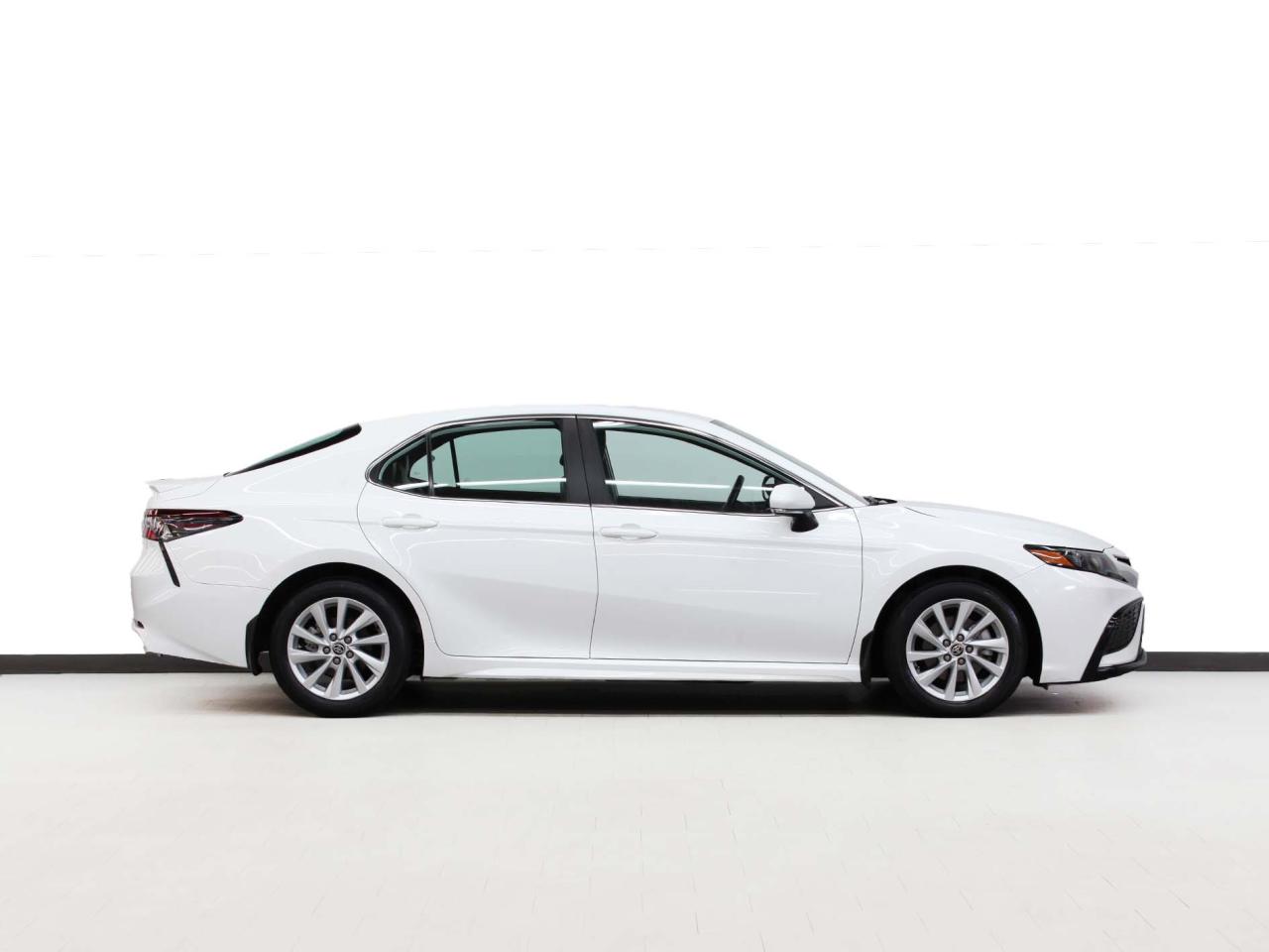 2022 Toyota Camry SE | Sunroof | Leather | ACC | LaneDep | CarPlay