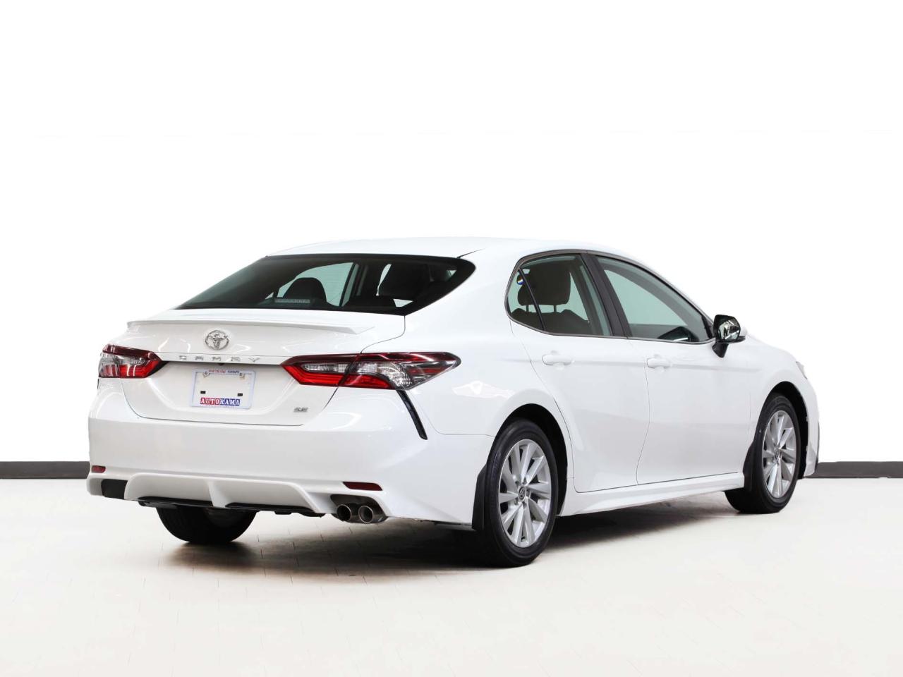 2022 Toyota Camry SE | Sunroof | Leather | ACC | LaneDep | CarPlay