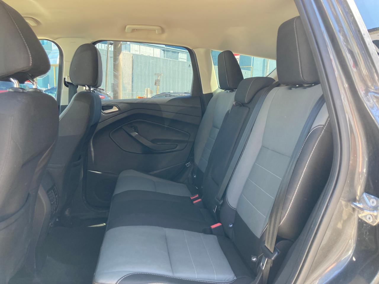 2016 Ford Escape FWD 4dr SE - Photo #12