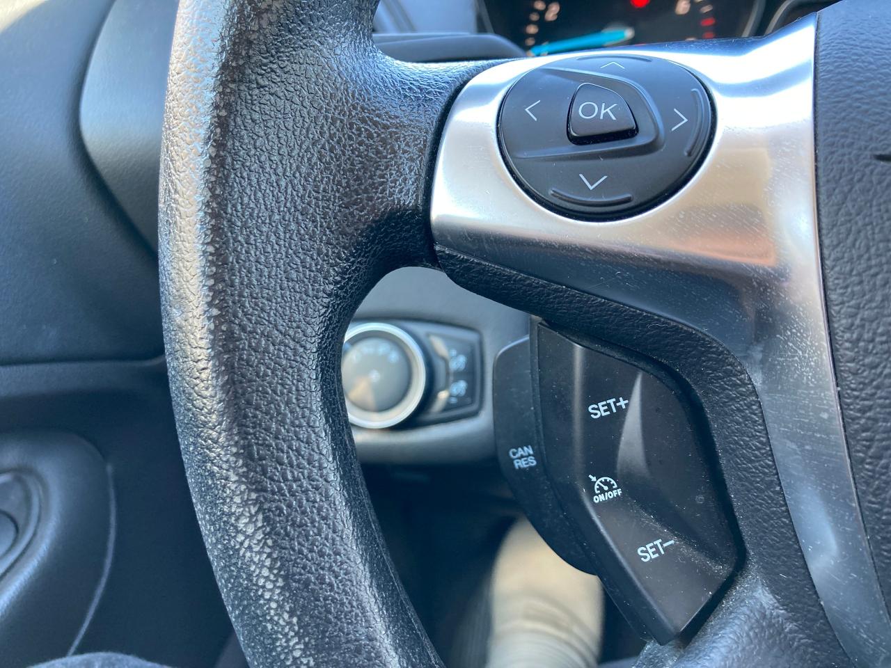 2016 Ford Escape FWD 4dr SE - Photo #16
