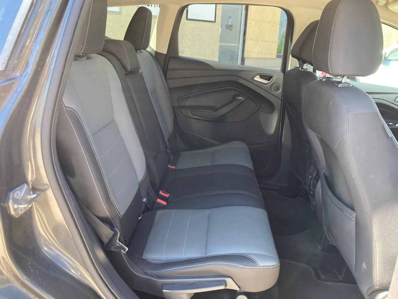 2016 Ford Escape FWD 4dr SE - Photo #11