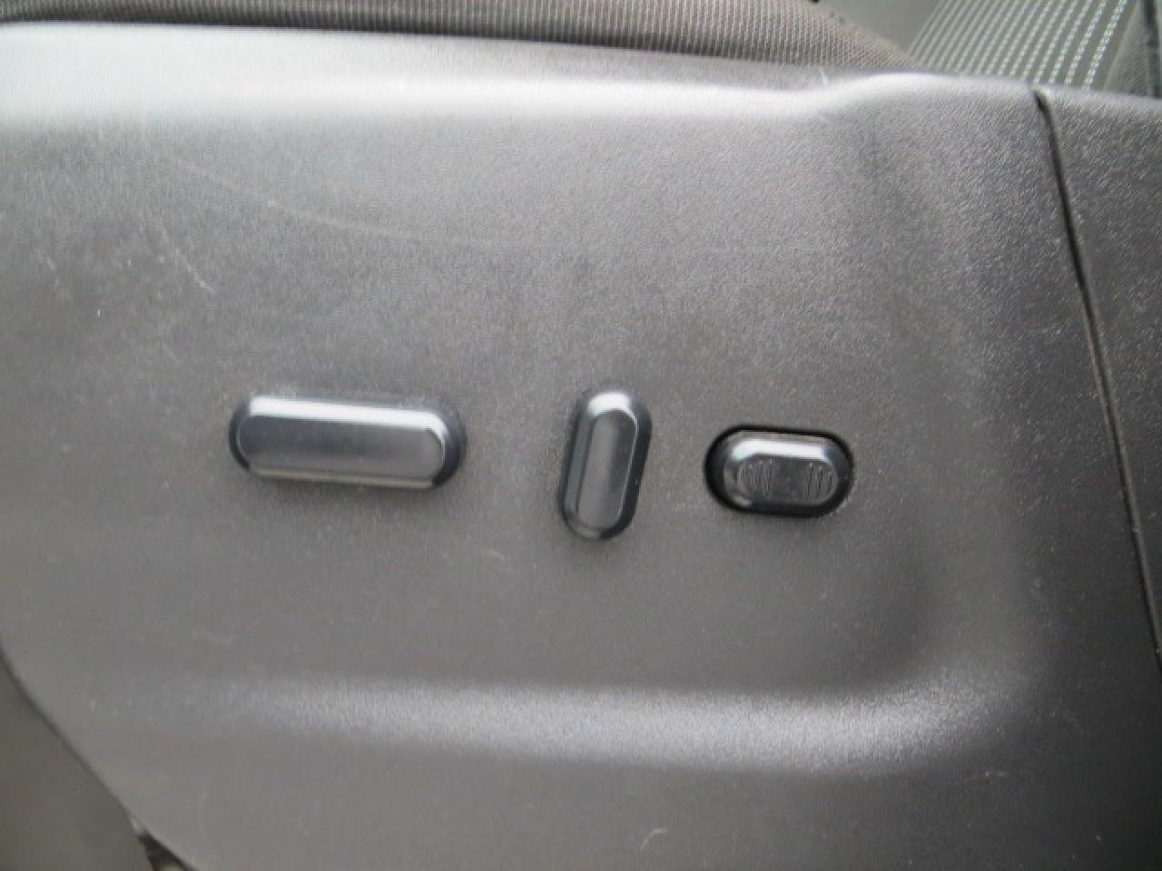 2015 Ford Transit Cargo Van CERTIFIED,T-250,3.7L,SHELVING,LADDER RACK,INVERTER - Photo #11