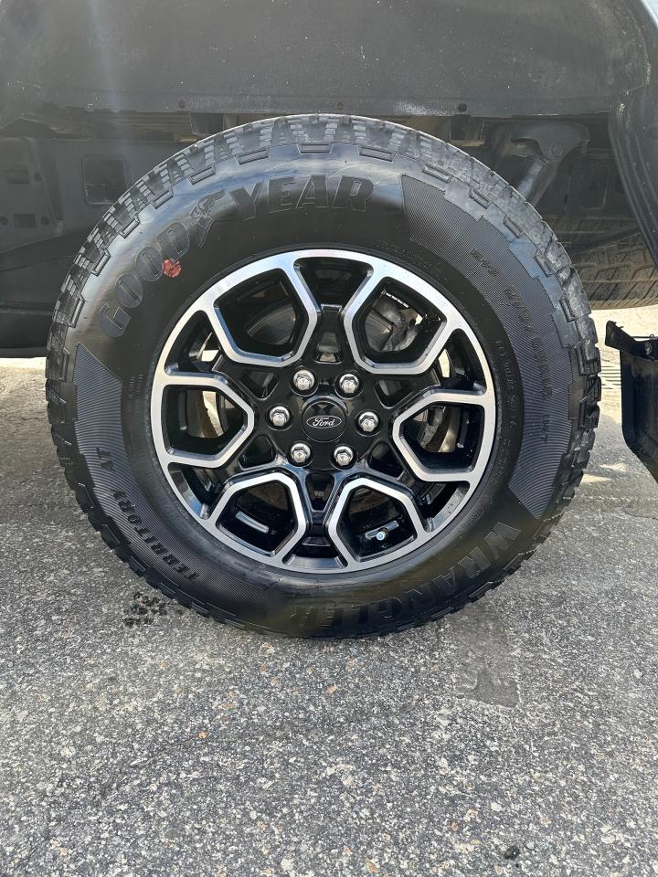 2022 Ford F-150 XLT Photo5