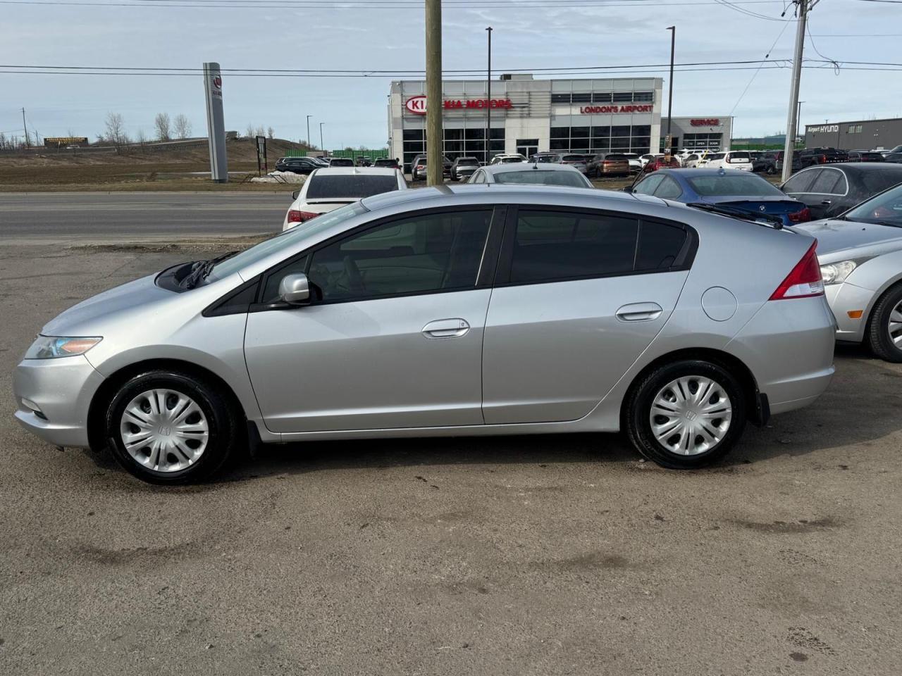 2010 Honda Insight LX, HYBRID, GREAT ON FUEL, ONLY 190KMS, CERT - Photo #2