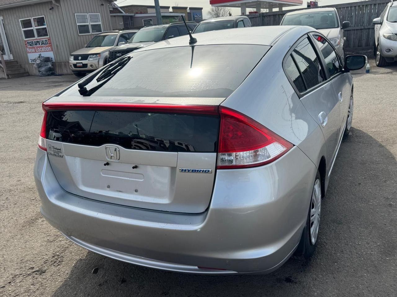 2010 Honda Insight LX, HYBRID, GREAT ON FUEL, ONLY 190KMS, CERT - Photo #5