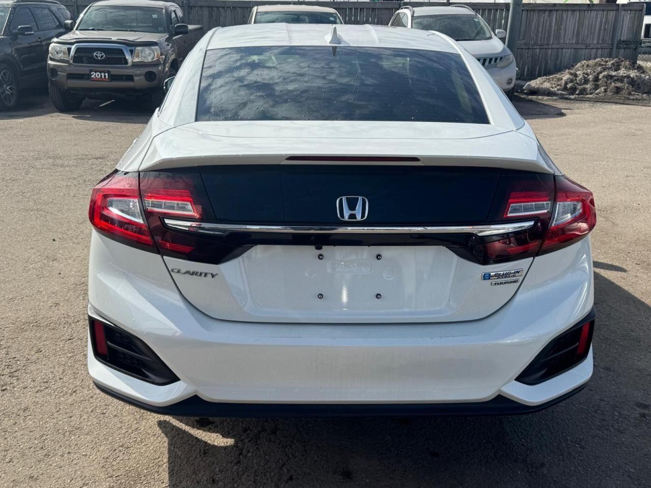 2018 Honda Clarity TOURING, PLUG IN HYBRID, ONLY 49KMS, LOADED, CERT - Photo #4