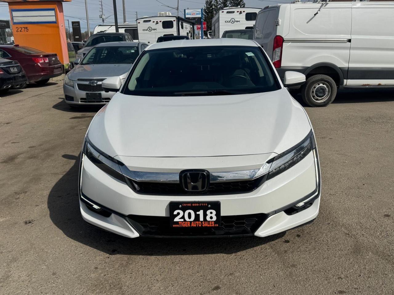 2018 Honda Clarity TOURING, PLUG IN HYBRID, ONLY 49KMS, LOADED, CERT - Photo #8