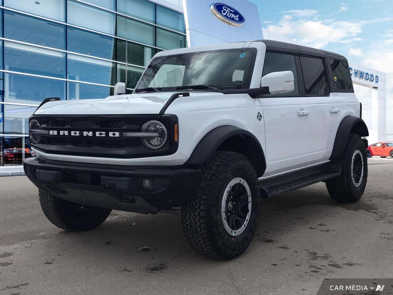 New 2025 Ford Bronco Outer Banks 314A | 4WD | 2.7L V6 | Hard Top | Sasquatch Pack | 17