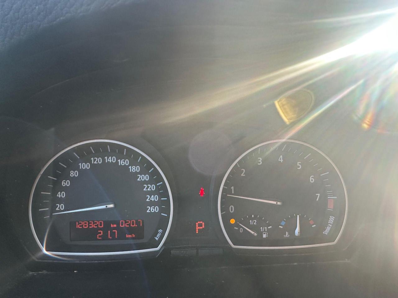2010 BMW X3 XDRIVE - CLEAN CARFAX - 128000KM - Photo #19