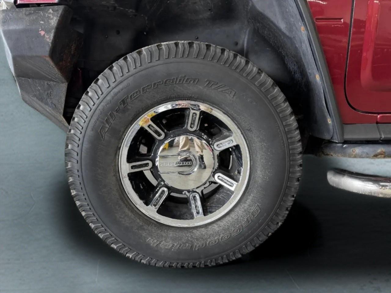 2003 Hummer H2  Photo