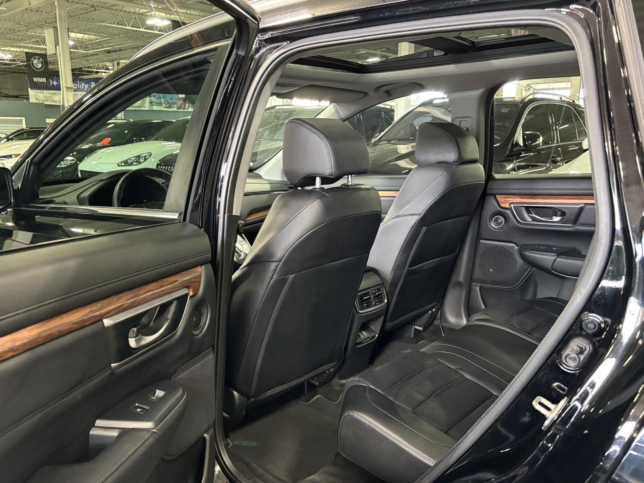 2018 Honda CR-V Touring AWD|TURBO|NAV|WOOD|PANOROOF|LEATHER|+++ - Photo #8