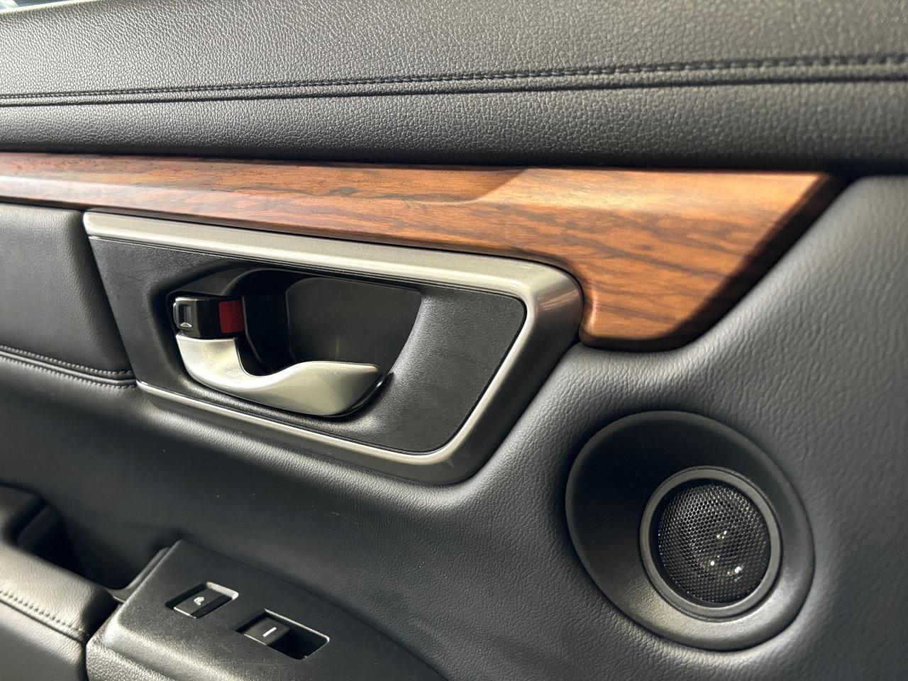 2018 Honda CR-V Touring AWD|TURBO|NAV|WOOD|PANOROOF|LEATHER|+++ - Photo #13