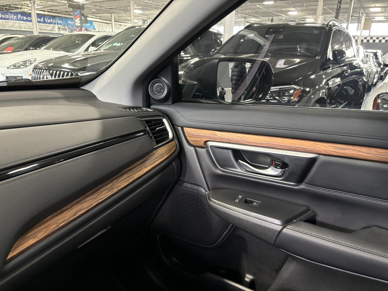 2018 Honda CR-V Touring AWD|TURBO|NAV|WOOD|PANOROOF|LEATHER|+++ - Photo #18