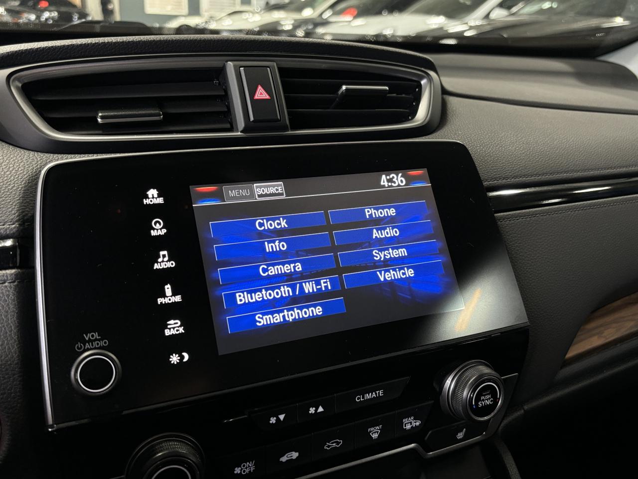 2018 Honda CR-V Touring AWD|TURBO|NAV|WOOD|PANOROOF|LEATHER|+++ - Photo #24