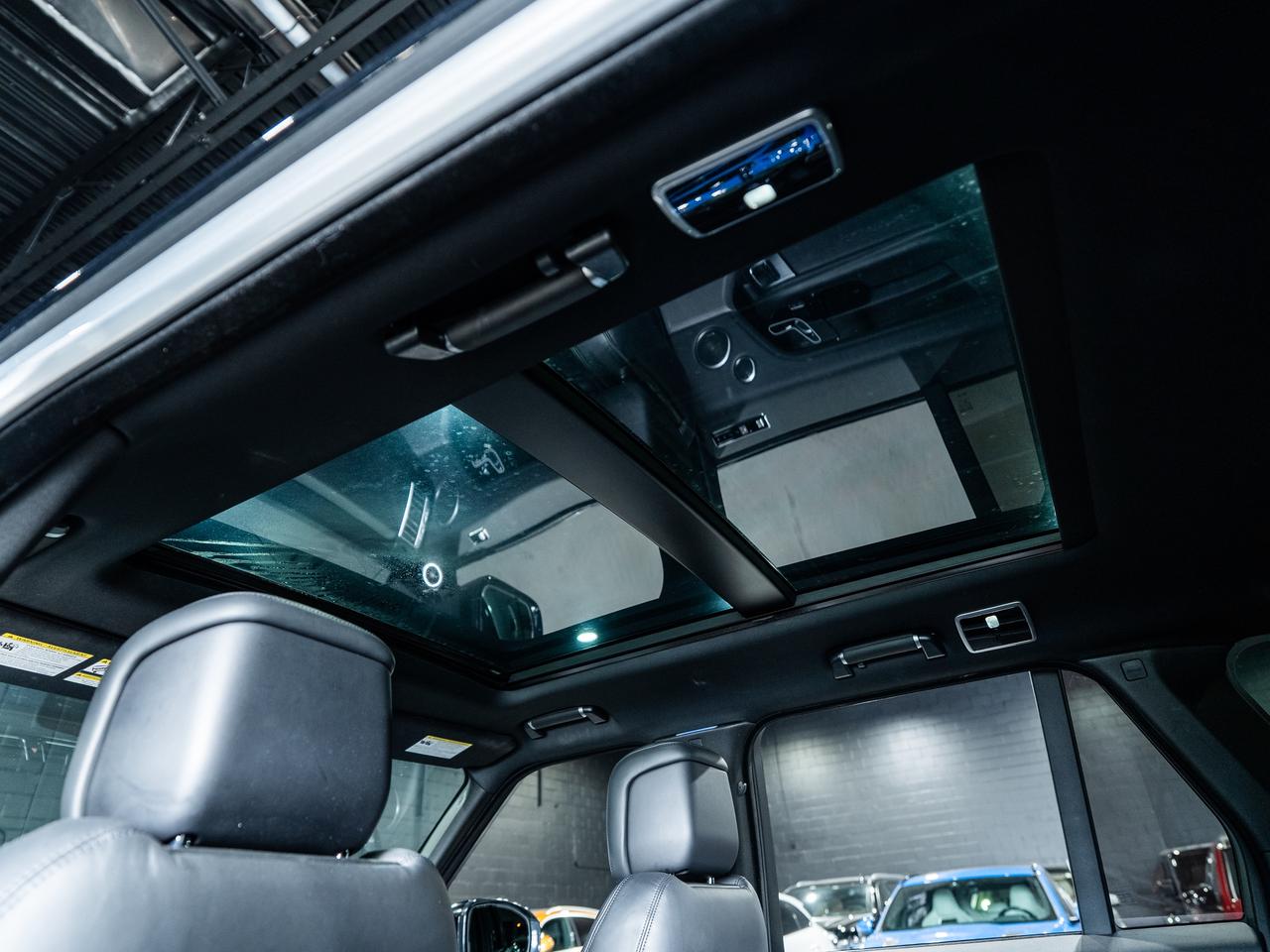 2020 Land Rover Range Rover P525 HSE SWB/HUD/PANO/ADAPTIVE CRUISE/22 IN RIMS Photo