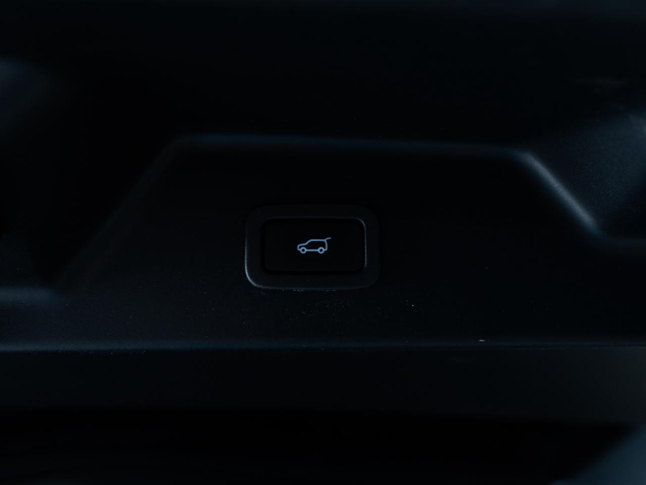 2020 Land Rover Range Rover P525 HSE SWB/HUD/PANO/ADAPTIVE CRUISE/22 IN RIMS Photo