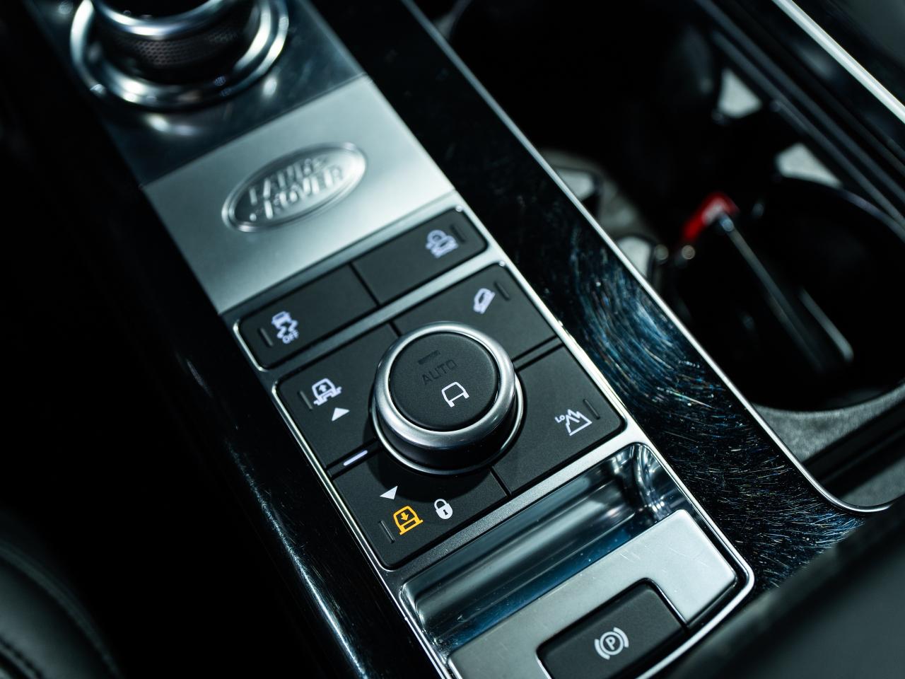 2020 Land Rover Range Rover P525 HSE SWB/HUD/PANO/ADAPTIVE CRUISE/22 IN RIMS Photo