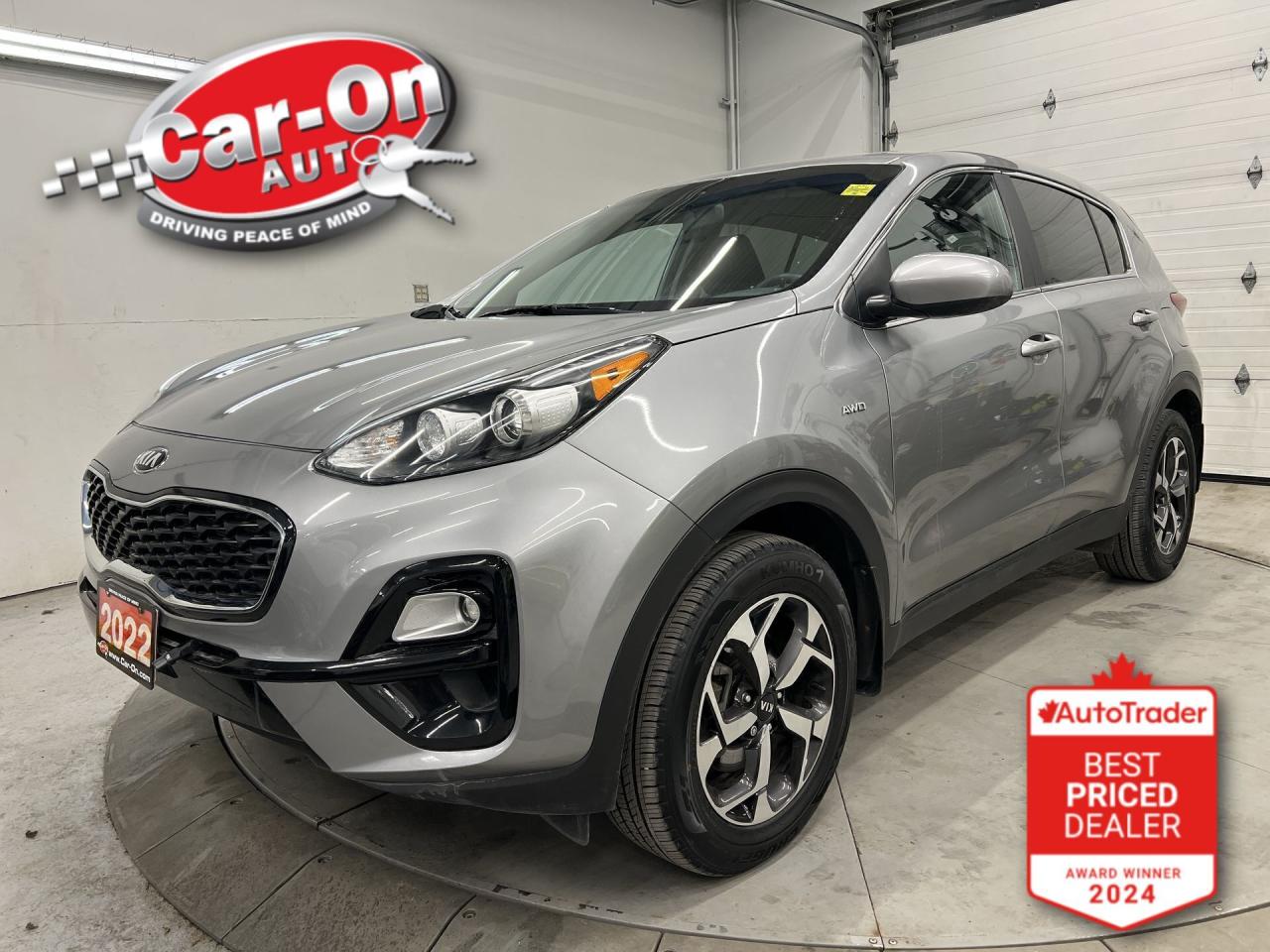 2022 Kia Sportage AWD | ONLY 36,000 KMS! | CARPLAY/AUTO | HTD SEATS Photo0