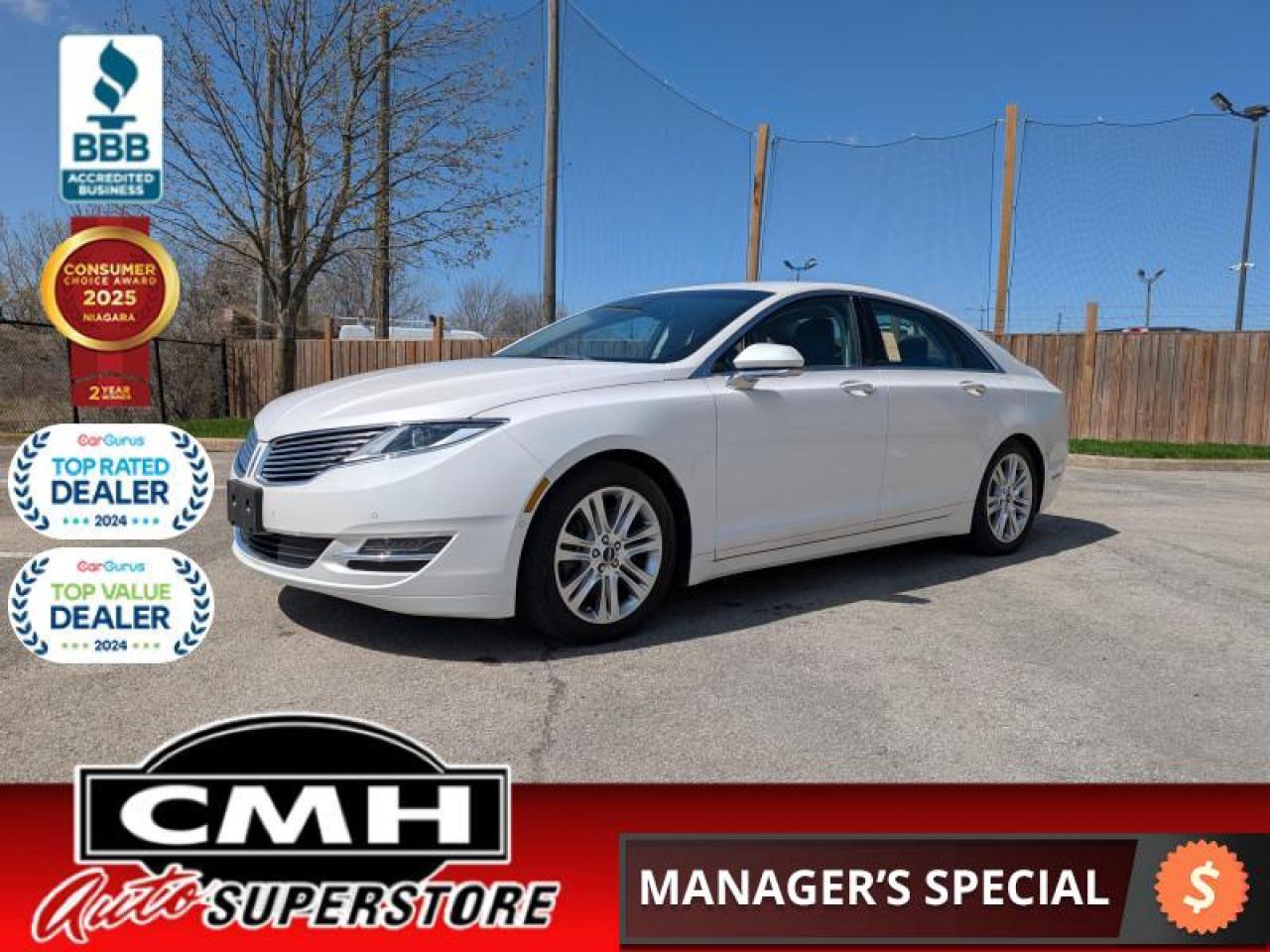 2015 Lincoln MKZ Reserve  **TECH PACKAGE - LOW KMS**