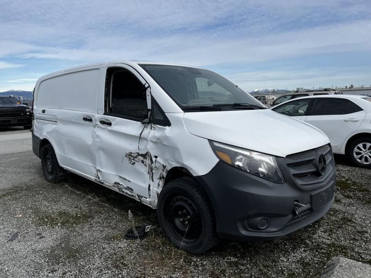 Used 2018 Mercedes-Benz Metris Worker Cargo Van (Damaged Active Status Clear Car Fax) for sale in Burnaby, BC