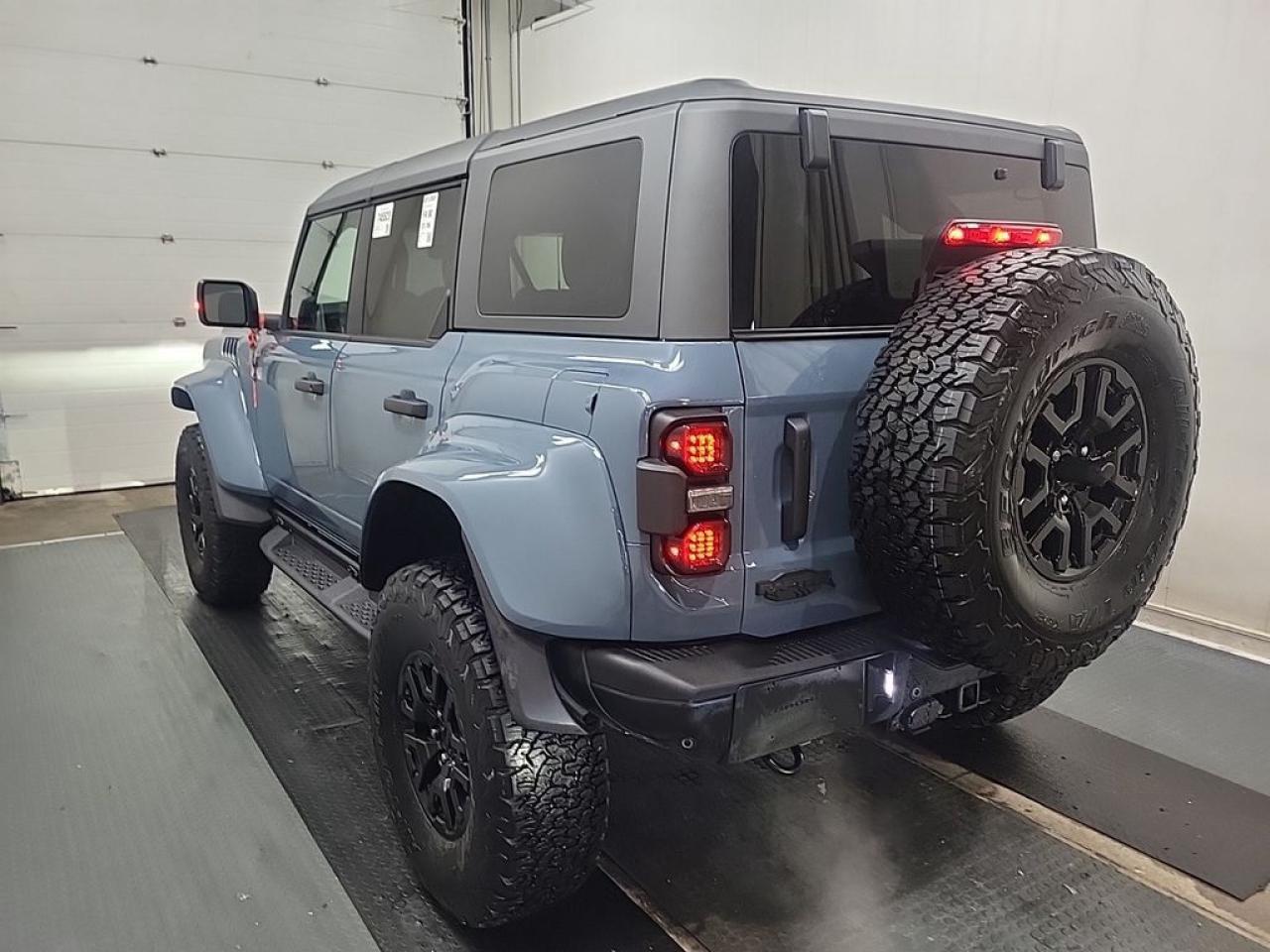 2024 Ford Bronco Raptor Photo1