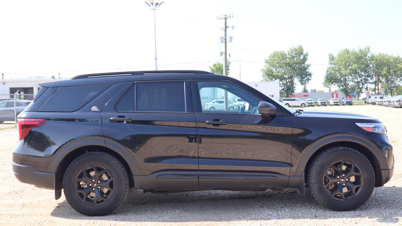2022 Ford Explorer Timberline Photo4