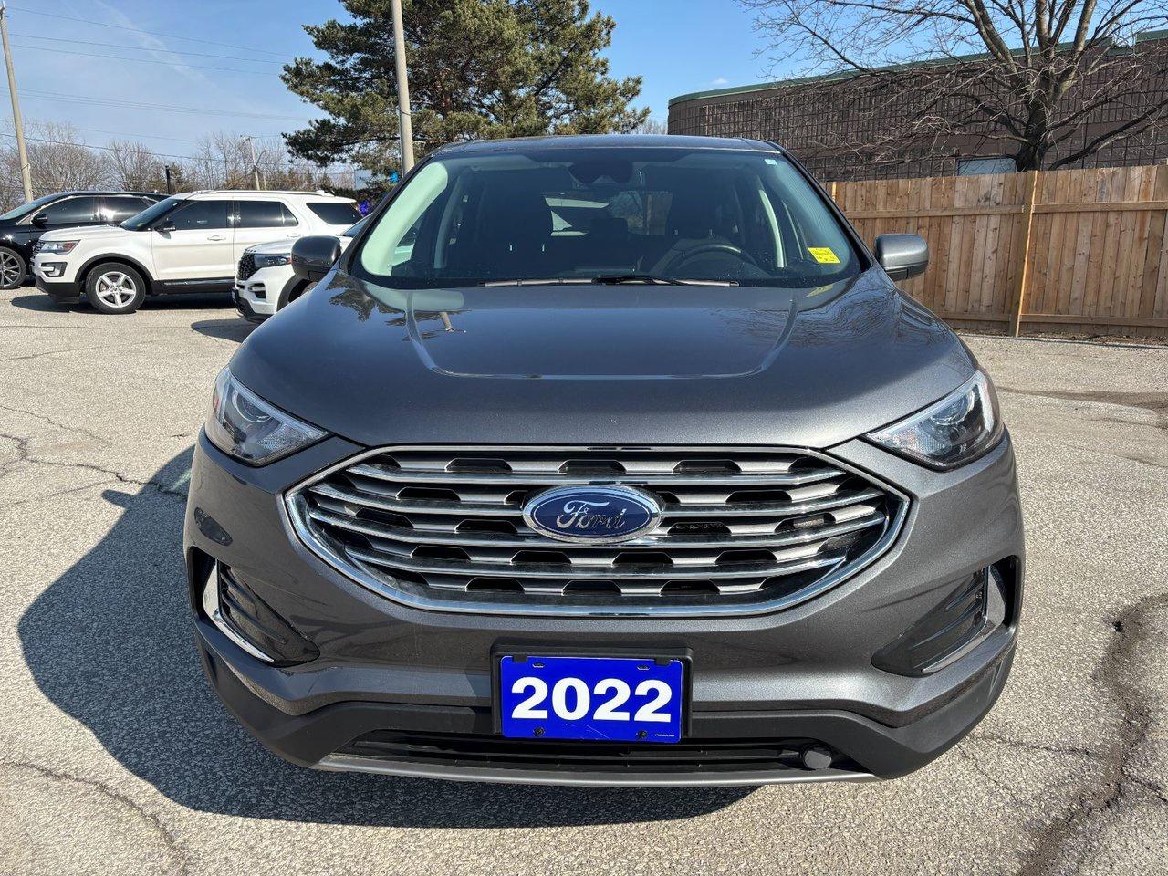 2022 Ford Edge SEL Photo