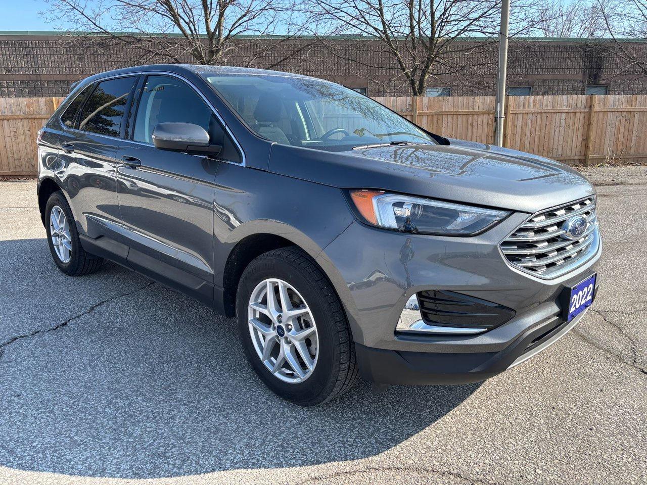 2022 Ford Edge SEL Photo