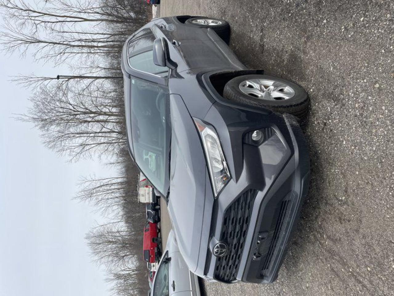 Used 2020 Toyota RAV4 XLE Sunroof, Radar Cruise, Heated Seats, Power Seat, Rear Camera, Alloy Wheels and more! for sale in Guelph, ON