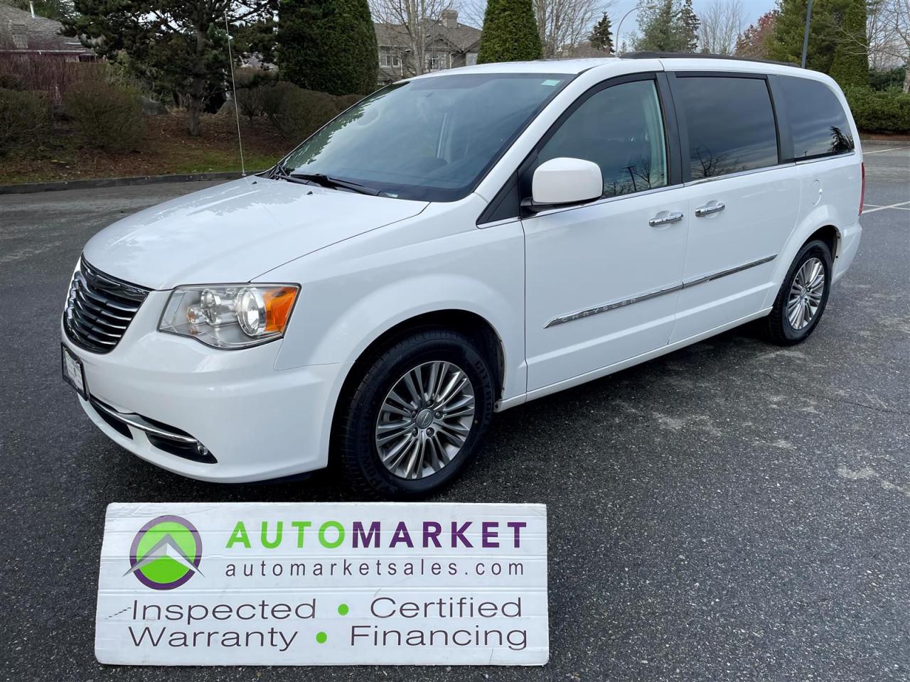 Used 2014 Chrysler Town & Country LUXURY, LEATHER, SUNROOF, DVD, FINANCING, WARR, INSP W/BCAA MBSHP! for sale in Surrey, BC