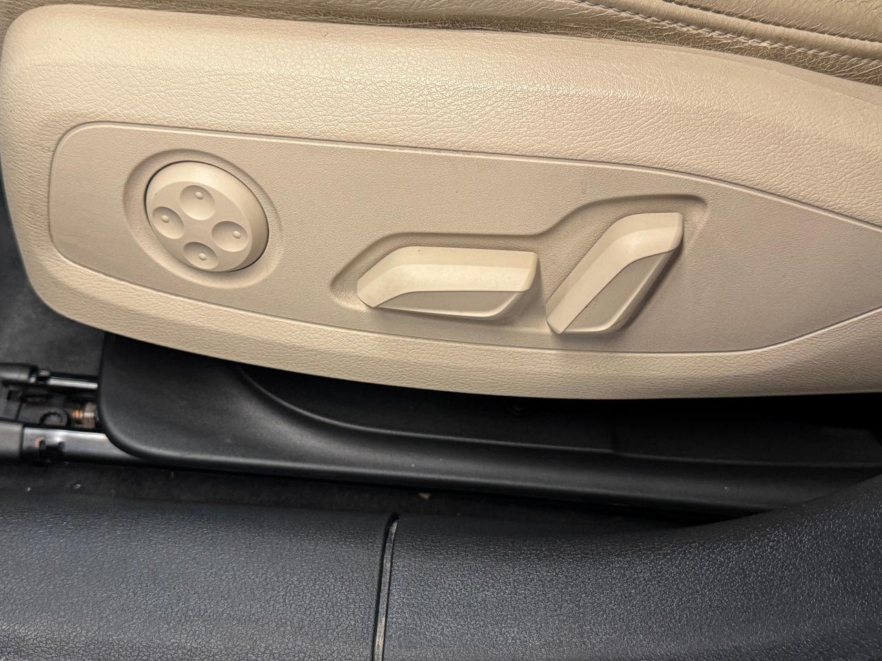 2017 Audi A4 PROGRESSIV AWD+New Brakes+Camera+Roof+CLEAN CARFAX Photo