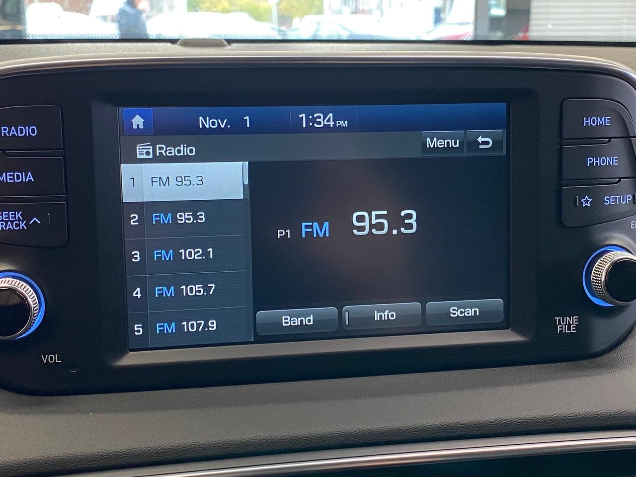 2019 Hyundai Santa Fe Prefferred AWD+New Tires+Brakes+Camera+CLEANCARFAX Photo