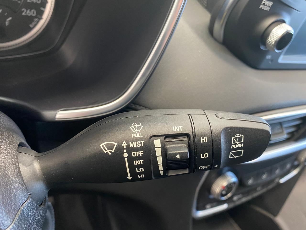 2019 Hyundai Santa Fe Prefferred AWD+New Tires+Brakes+Camera+CLEANCARFAX Photo