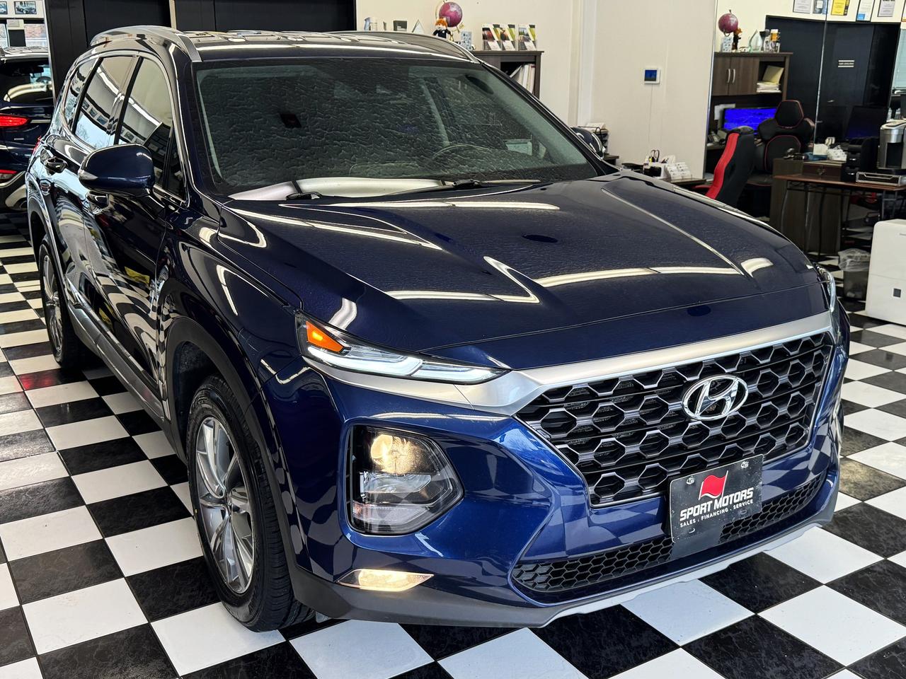 2019 Hyundai Santa Fe Prefferred AWD+New Tires+Brakes+Camera+CLEANCARFAX Photo