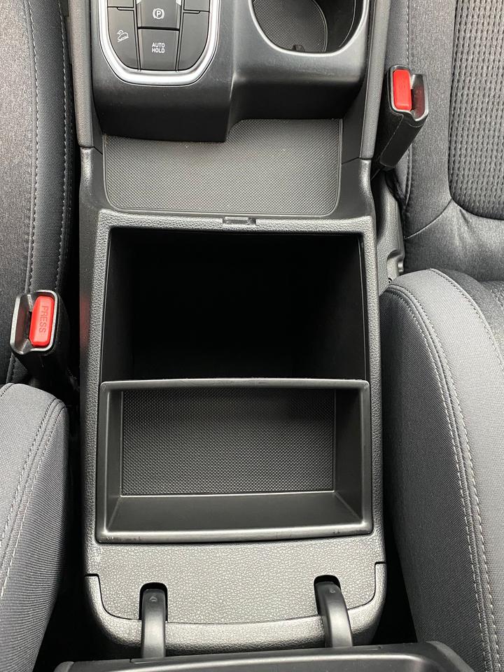 2019 Hyundai Santa Fe Prefferred AWD+New Tires+Brakes+Camera+CLEANCARFAX Photo