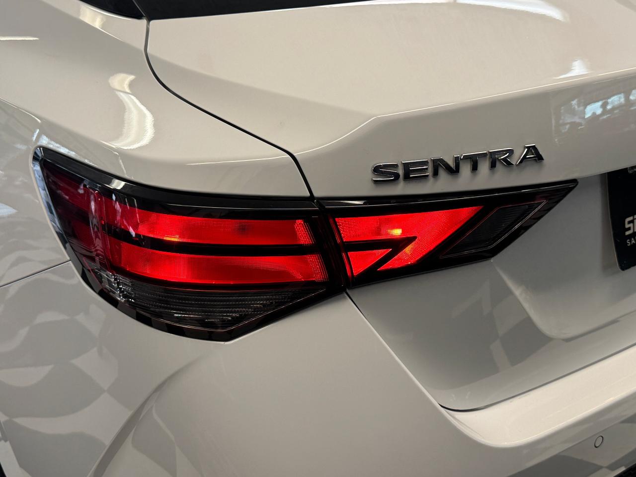 2020 Nissan Sentra S+Camera+A/C+Bluetooth+CLEAN CARFAX+ACCIDENT FREE - Photo #53