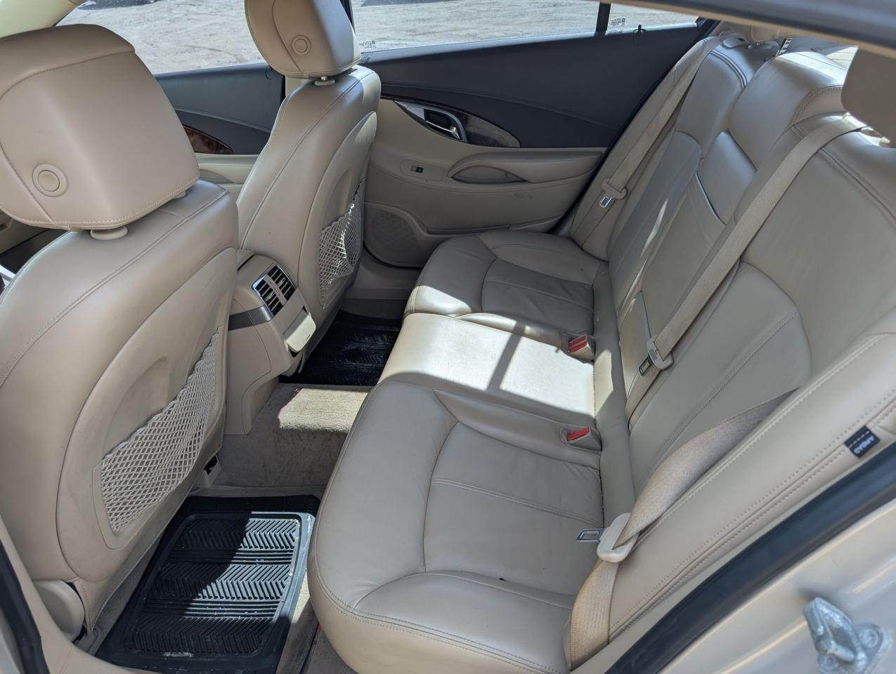 2010 Buick LaCrosse 4dr Sdn Cxl Fwd - Photo #7