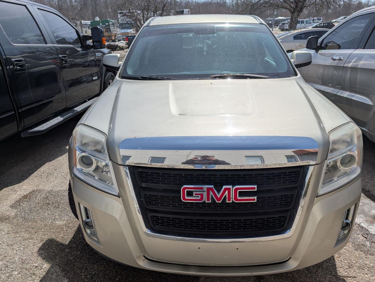 2014 GMC Terrain FWD 4dr SLE-1 - Photo #2