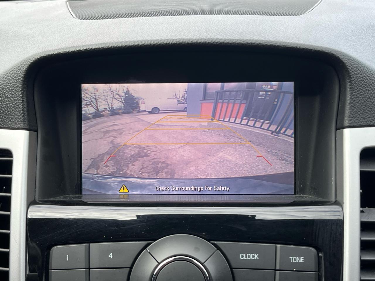 2015 Chevrolet Cruze 1LT | Backup Camera | Bluetooth | Cruise Control - Photo #13
